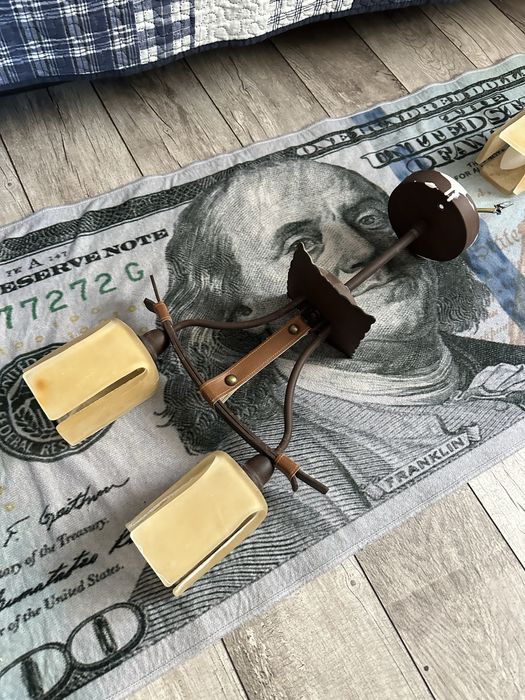 Продам две люстры в отличном состоянии