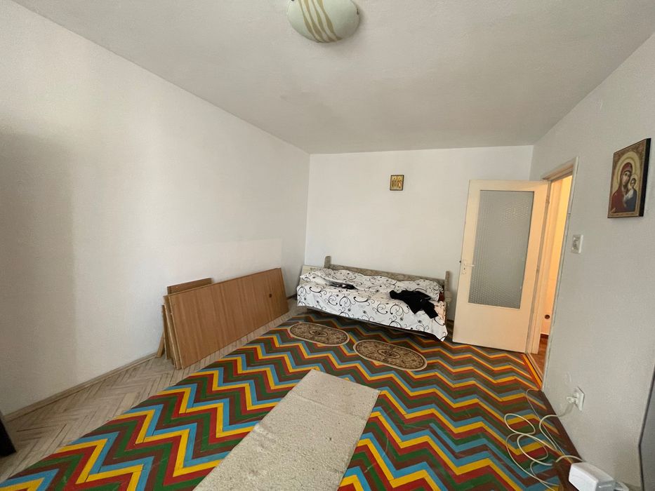 Vanzare Apartament 1 camere, Vaslui, strada Traian, in centru.