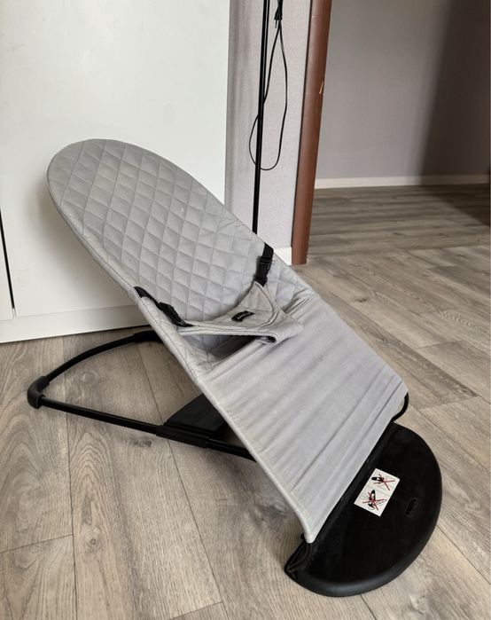 Продам коляску, шезлонг в подарок