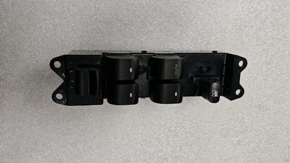 Кнопки стеклоподъёмников Субару