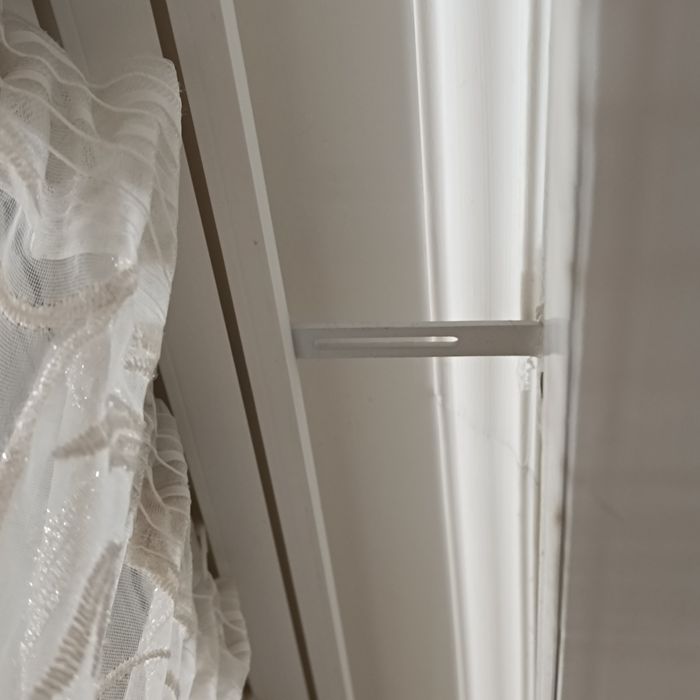 Карниз 330 см 2500