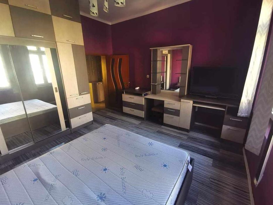 Дава се под наем Едностаен апартамент в Бургас, Възраждане - 56 кв.м за 259.08 € - Снимка #1