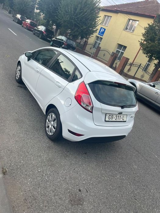 FORD Fiesta 2015 — imagine 2