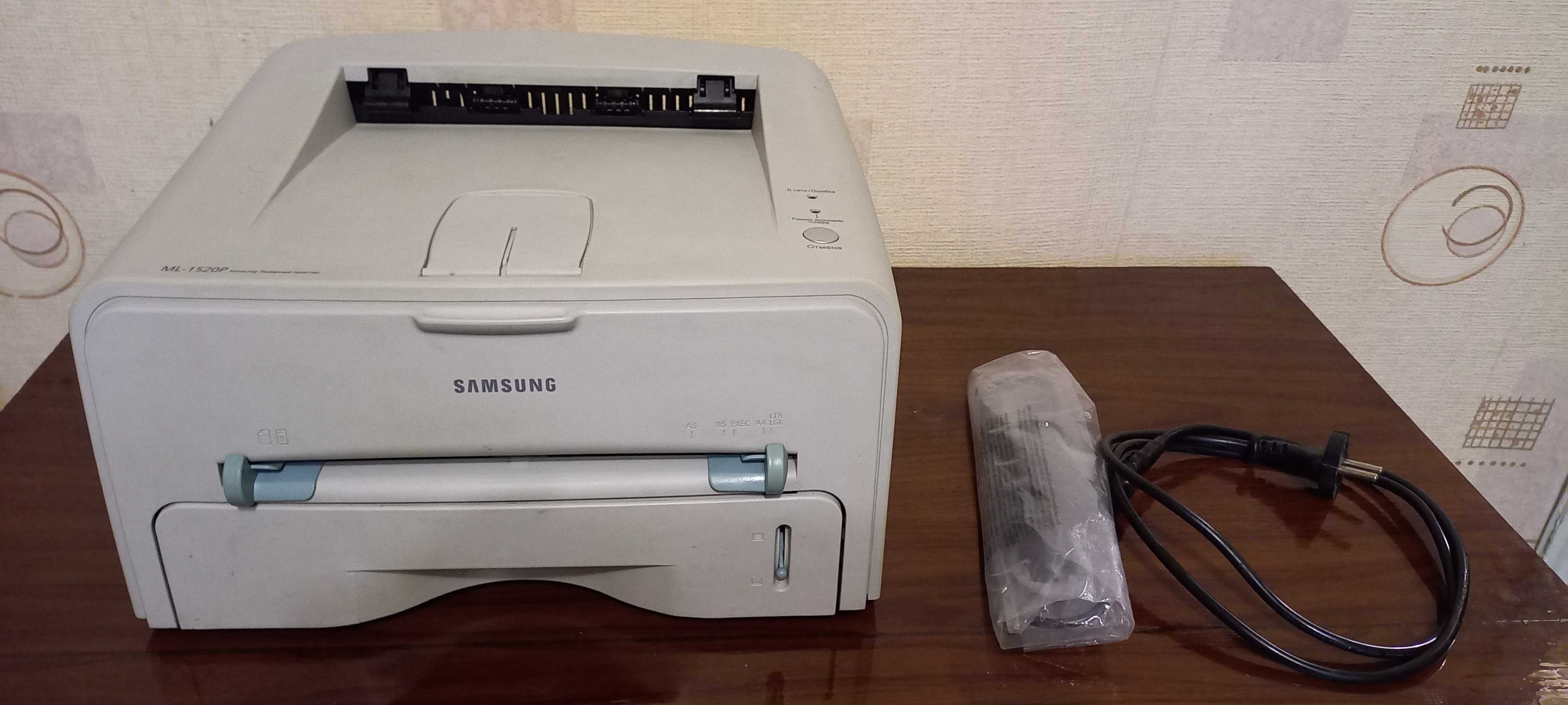 Лазерный Принтер Samsung ML-1520P: 18 000 Тг. - Периферийные.
