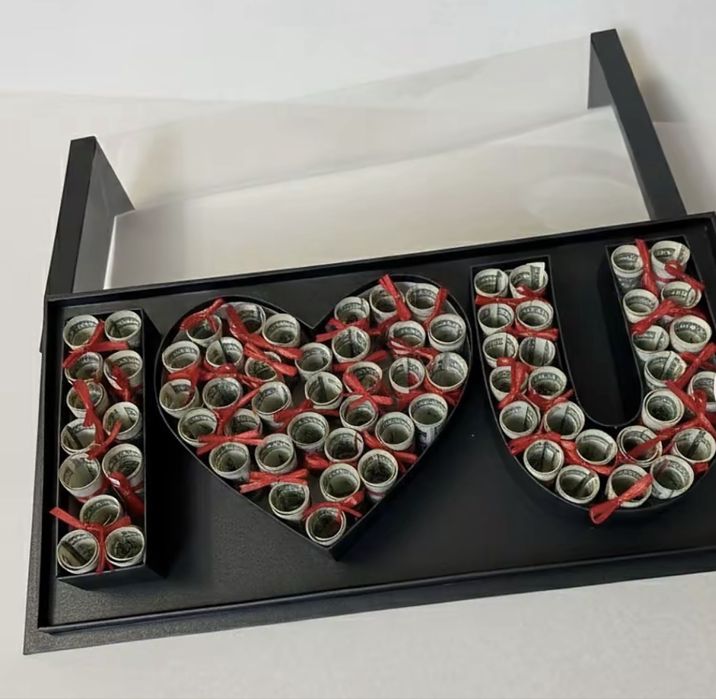 Именной коробкии