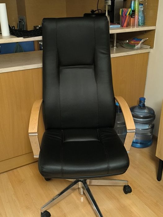 Офис стол - неизползван