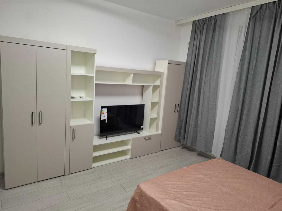 Inchiriez garsoniera zona centrala conf 1 doar termen lung