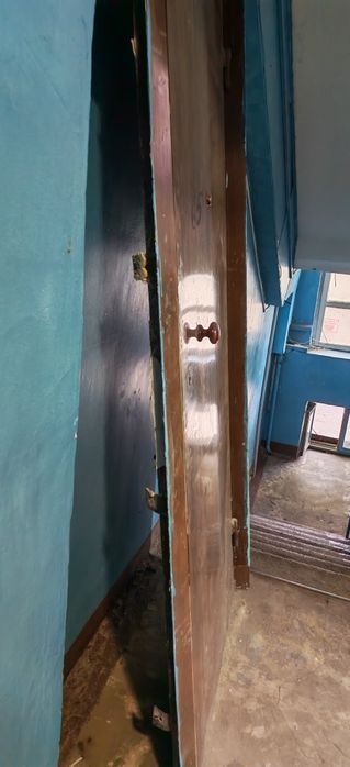 Дверь входная без утеплителя