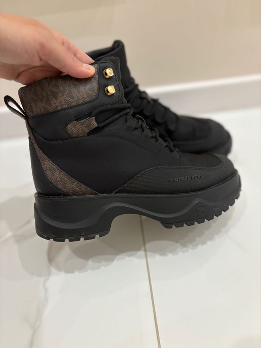 Боти Michael Kors