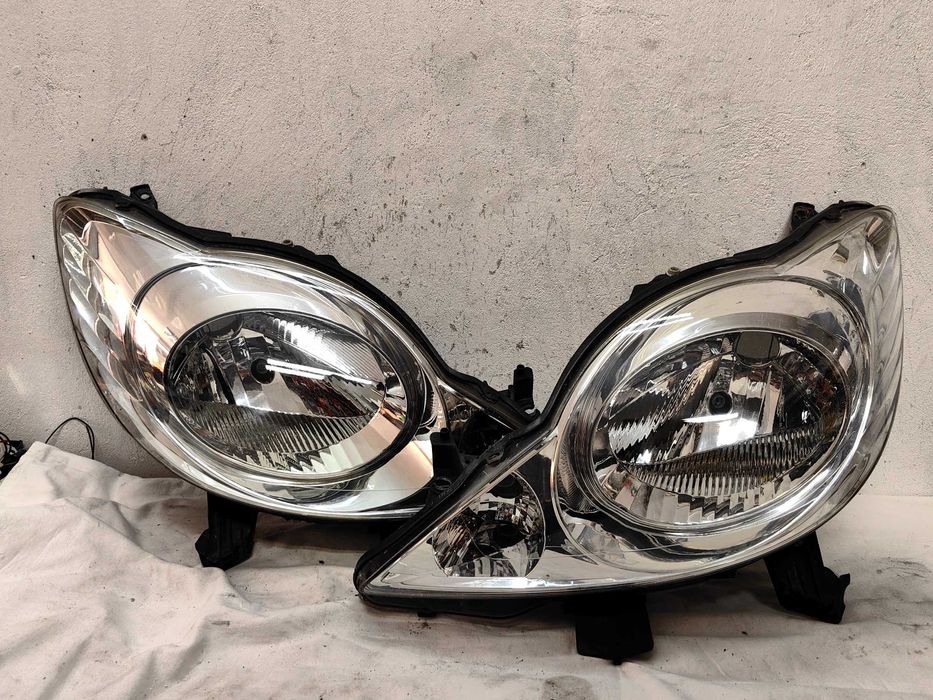 Оригинални фарове Пежо 107  Peugeot 107