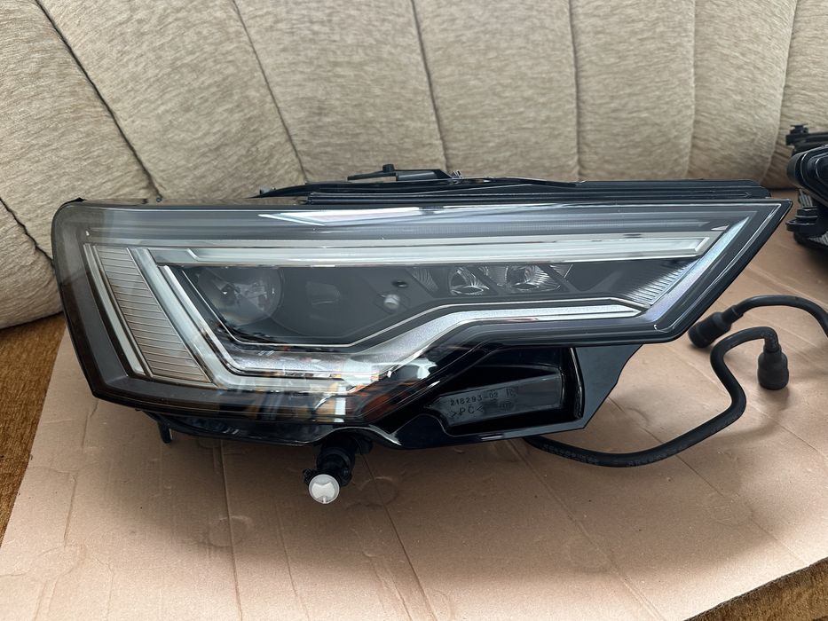 Faruri, Far stanga / Far dreapta Audi A6 C8 4K 2018-2024, Matrix