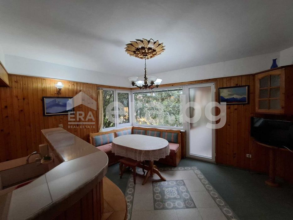 Дава се под наем Двустаен апартамент в Варна, Център - 60 кв.м за 459 € - Снимка #5