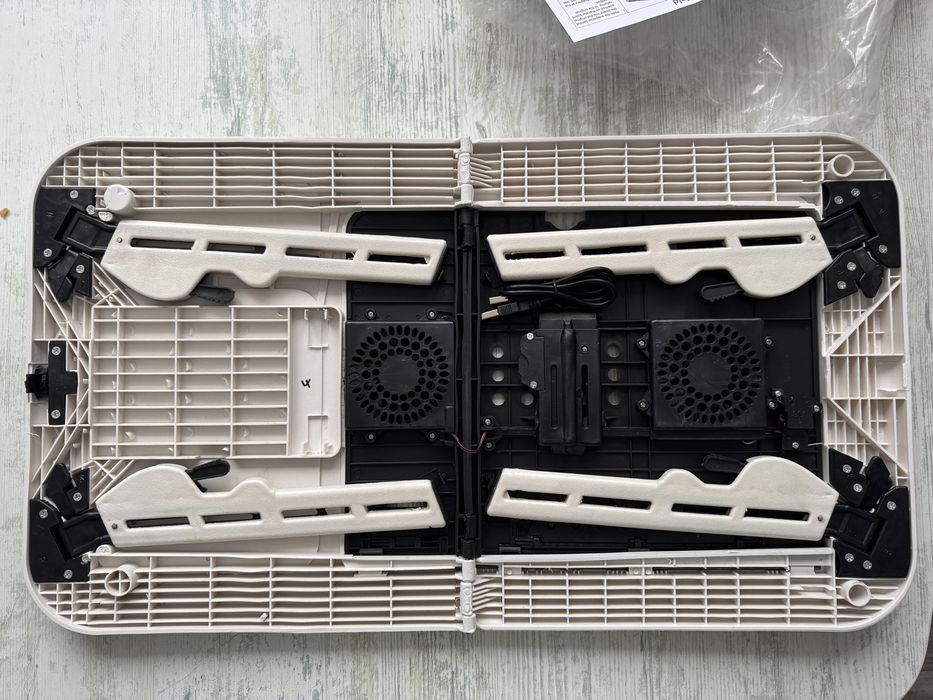 Suport laptop cu ventilatoare