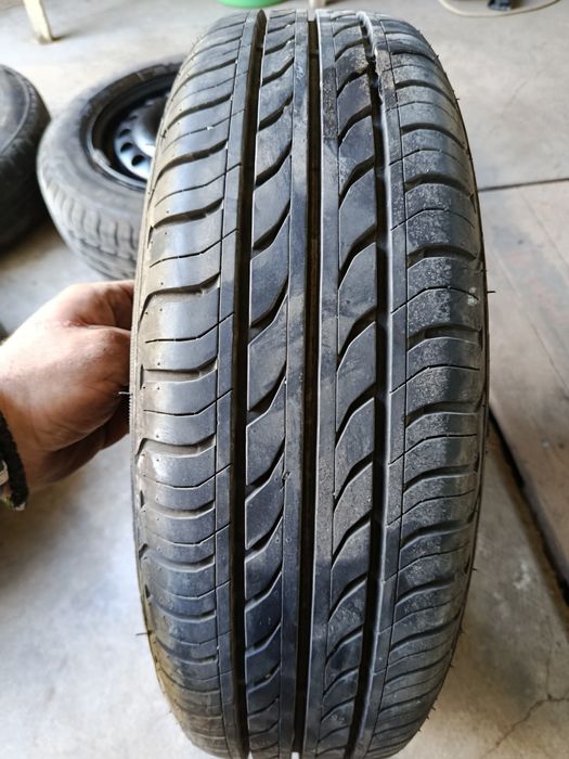 Летни гуми с джанти 14" 165/70/14