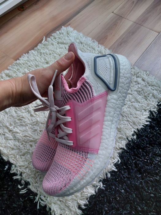 Маратонки adidas ultra boost