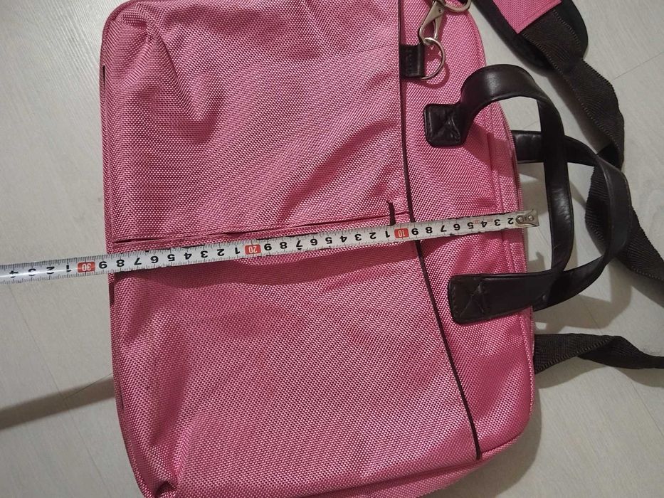 чанта (калъф) за лаптоп