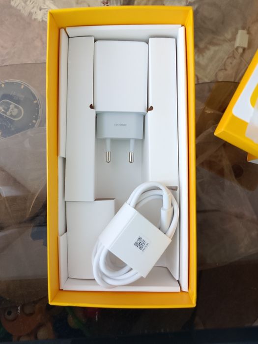 Продам телефон realme  60x  новый