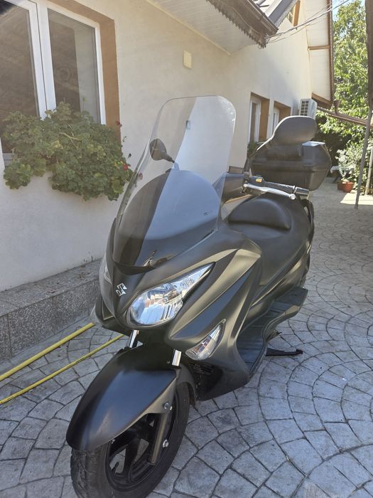 Suzuki Burgman 2000cc