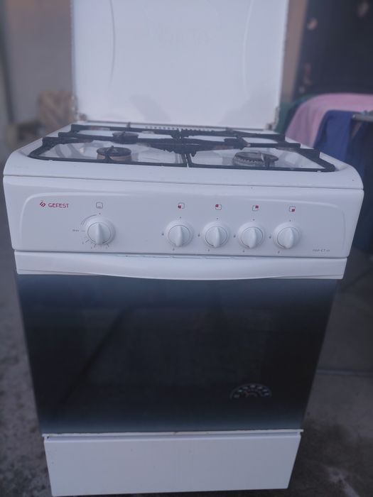 Продам Газ плиту б/у