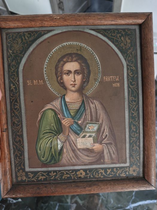 Icoana veche pictura pe lemn Sfântul Pantelimon