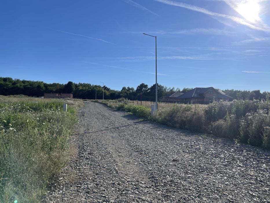 Teren pe calea cisnadiei lângă uzina de apa cu urbanism pentru casa