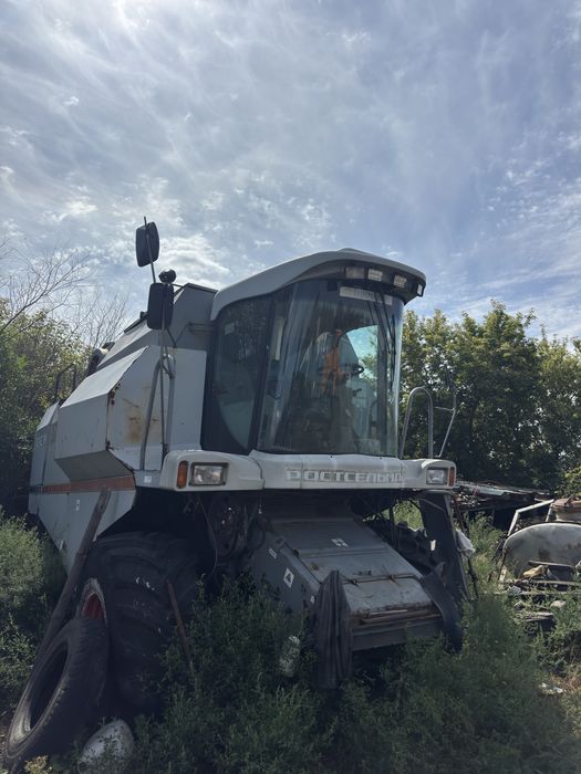 Продам комбайн Vector410