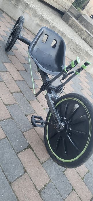 Tricicleta  pentru copii Green Machine 20 inch