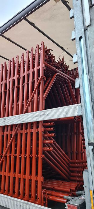 Schele metalice import Italia cu pasul de 1,8 m