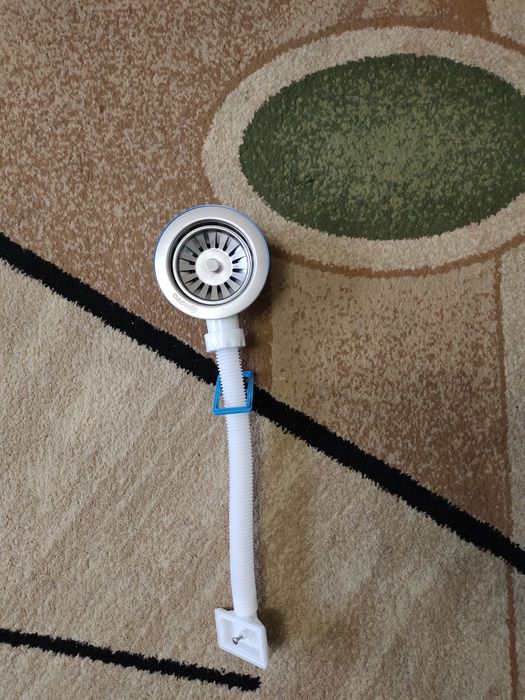 Продам срочно сифон