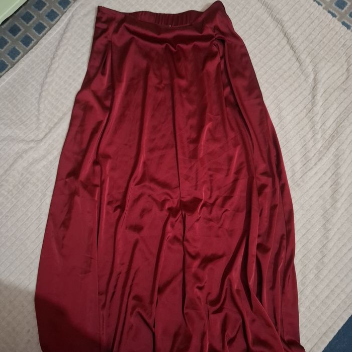 Fusta de satin lunga