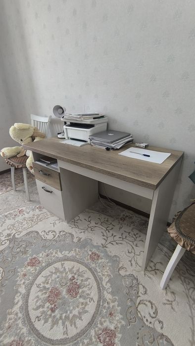 Продам шкаф, кровать, стол