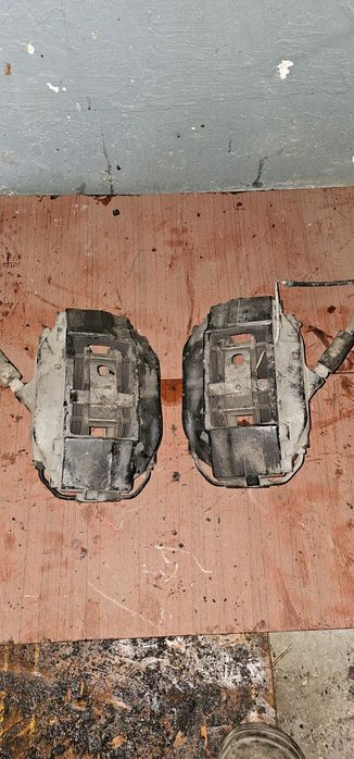 Тормозные Суппорта BREMBO от БМВ е38