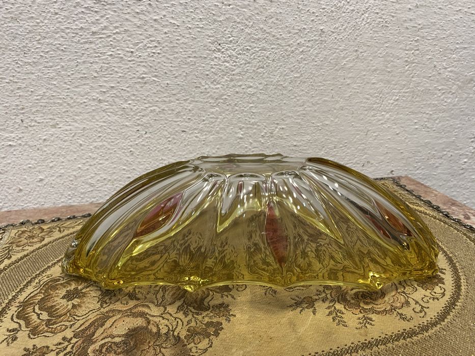 Немска кристална фруктиера