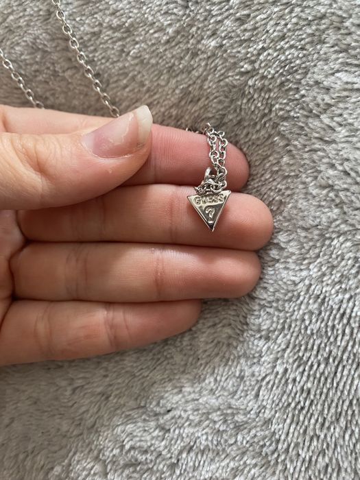 Lant lung Guess cu cutie