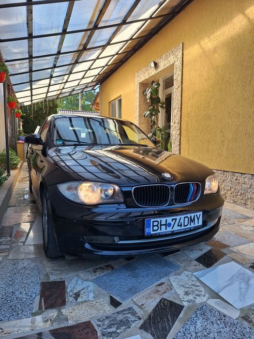 BMW seria 1 din 2010