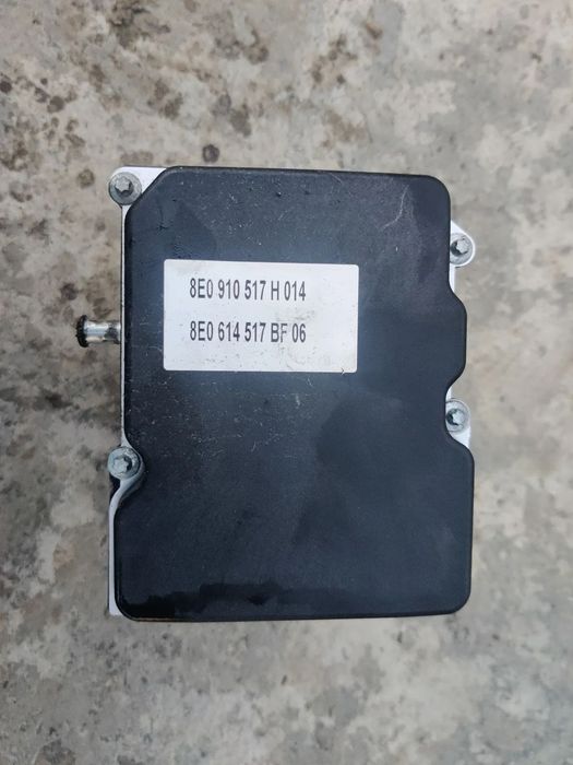 Pompa ABS Seat Exeo Audi A4 B7 A6 C6 2.0 tdi 8E0614517BF / 8E0910517H