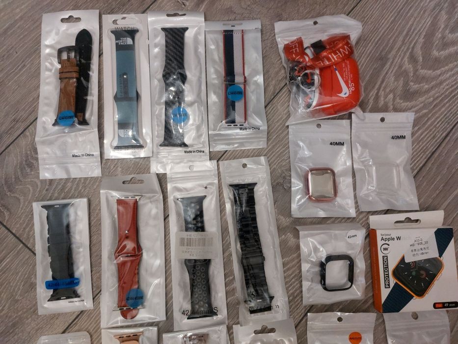 Аксесоари за Apple Watch