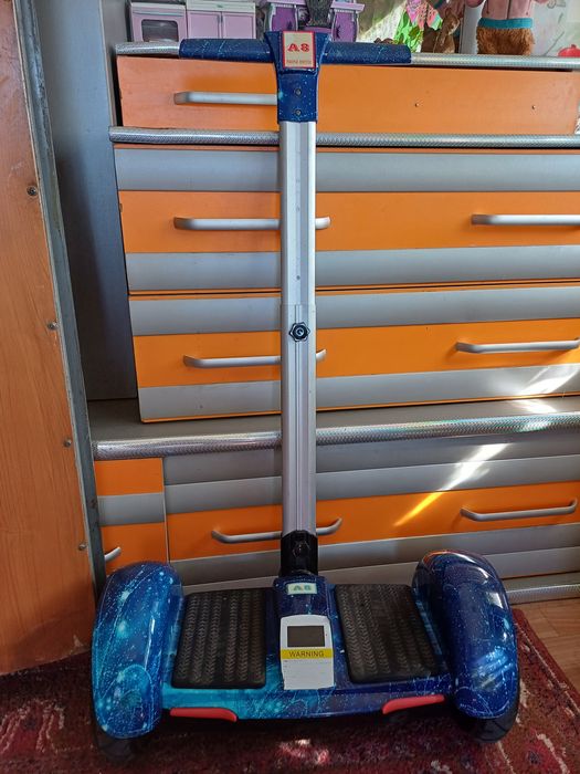 Продам гироскутер 35000