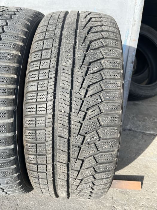 4 бр. зимни гуми 205/45/17 Hankook 6-6,5 mm DOT 3318