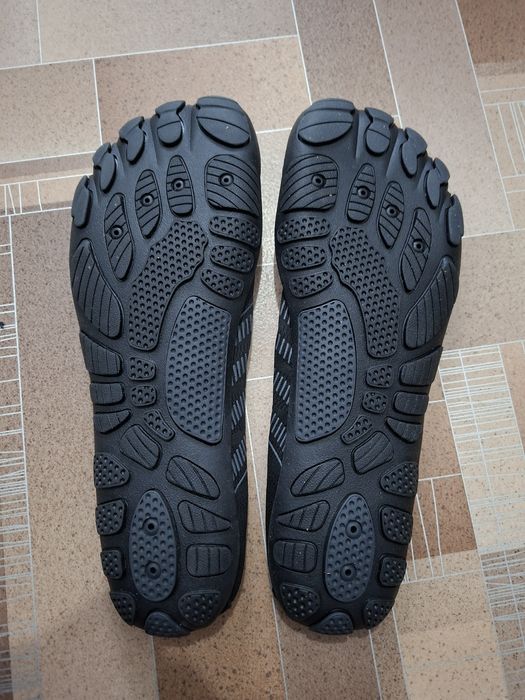 Летние спортивные кросовки