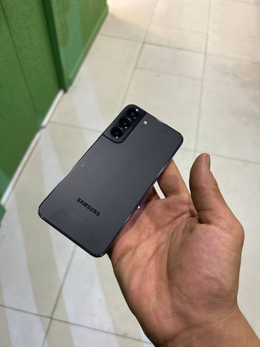 Samsung Galaxy S22 5G