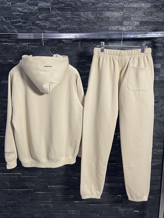 Compleu Essentials-M