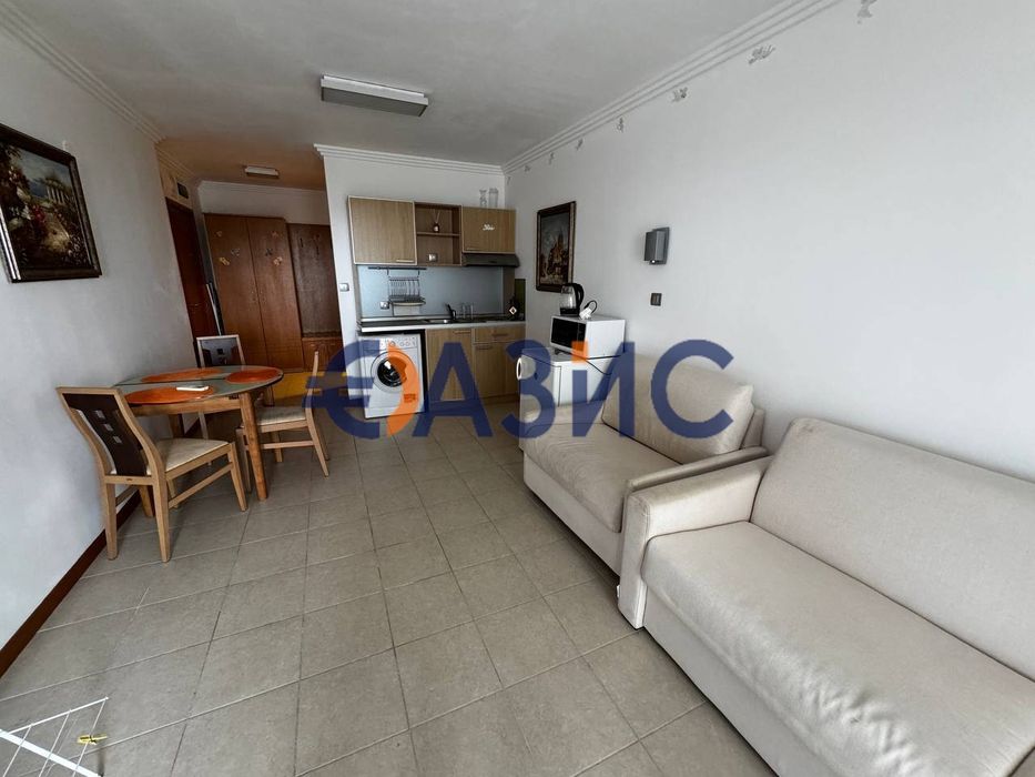 Продава се Едностаен апартамент в с. Равда, Област Бургас - 51 кв.м за 657 €/кв.м - Снимка #2