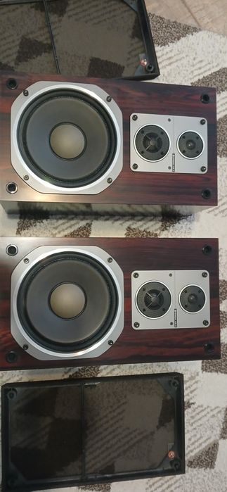 Boxe Hitachi HS 3 fara interventii