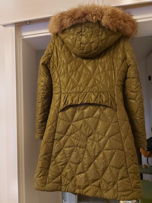 Geaca moderna ,cu blana naturala