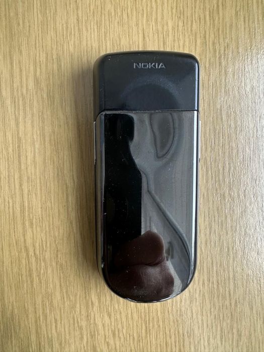Продам сотовый телефон Нокиа 8800