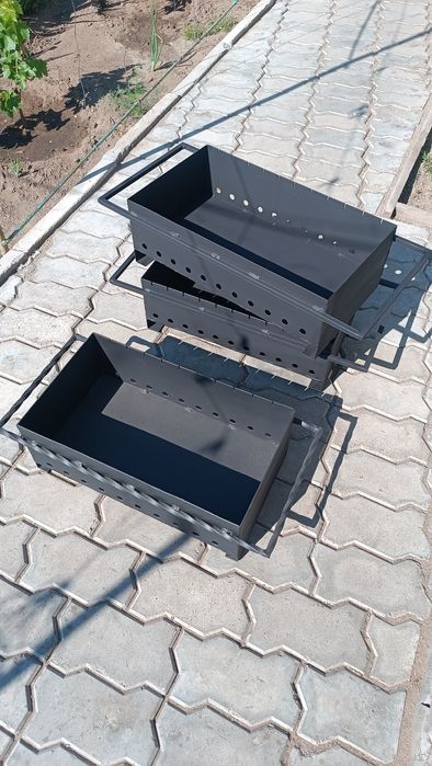 Мангалы новые, металл 2-3мм