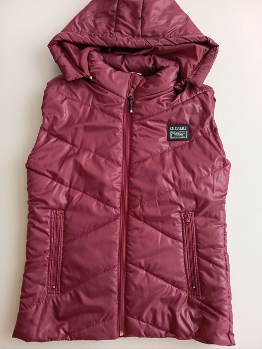 Дамски елек цвят бордо