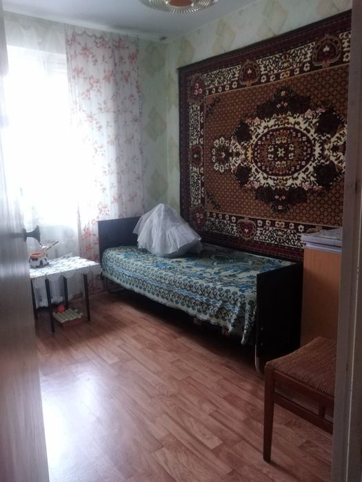 Продаётся 4-х комн. В Караганде,Степной-2