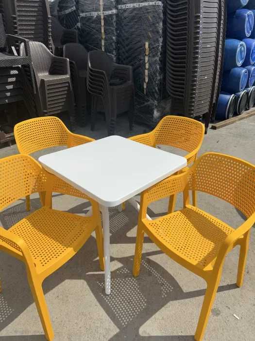 Висококачествен елегантен комплект маса + 4 или 6 стола 3 цвята мод.10